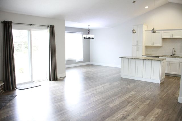 56406 Terra Vista Boulevard 12, Mattawan, MI 49071
