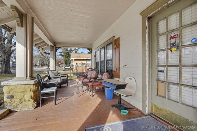 617 S Seminole Avenue, Okmulgee, OK 74447