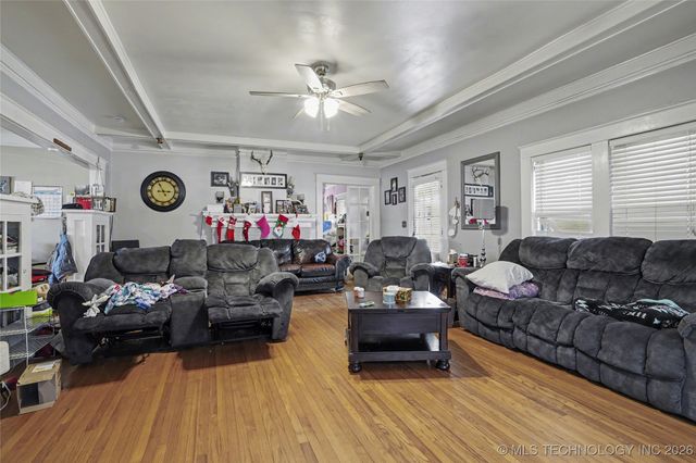 617 S Seminole Avenue, Okmulgee, OK 74447