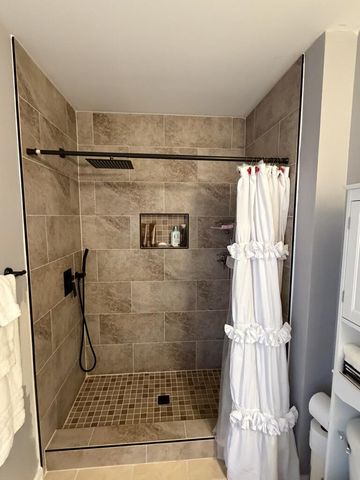 305 Long Branch Court, Canton, GA 30115