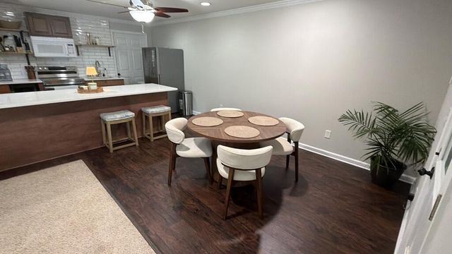 305 Long Branch Court, Canton, GA 30115