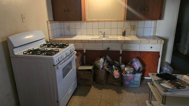 632 E Douglas Avenue, Visalia, CA 93292