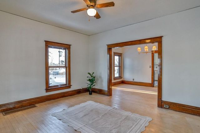 307 WASHINGTON STREET, Mosinee, WI 54455