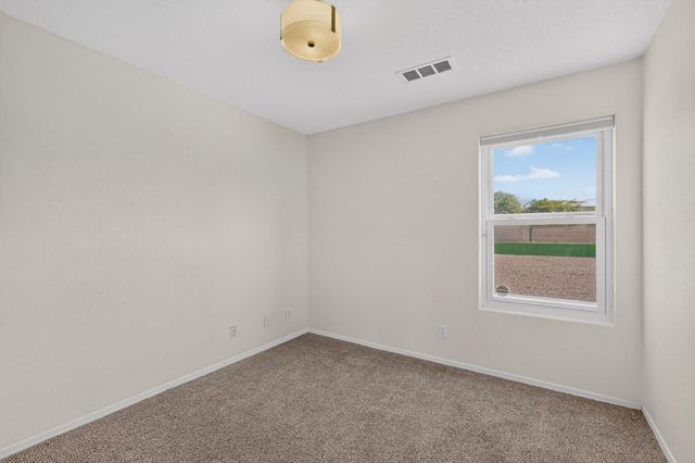 7143 Raleigh Hills Drive NE, Rio Rancho, NM 87144