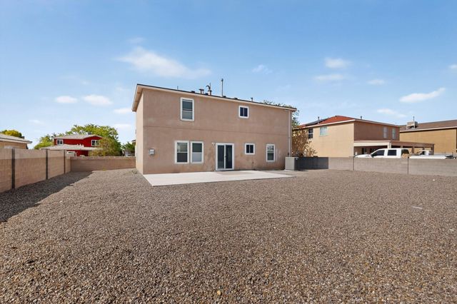 7143 Raleigh Hills Drive NE, Rio Rancho, NM 87144