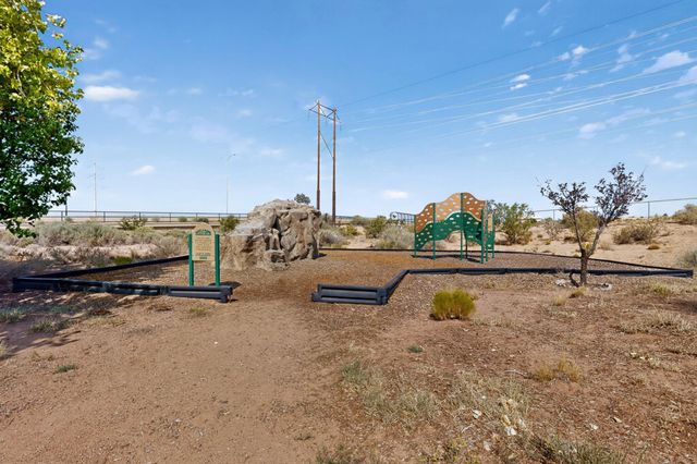 7143 Raleigh Hills Drive NE, Rio Rancho, NM 87144