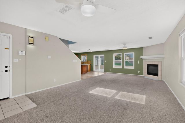 7143 Raleigh Hills Drive NE, Rio Rancho, NM 87144