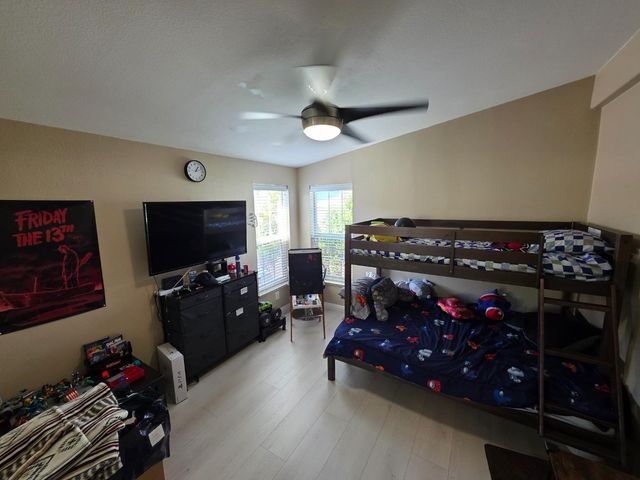 141 Chateau La Salle Drive 141, San Jose, CA 95111