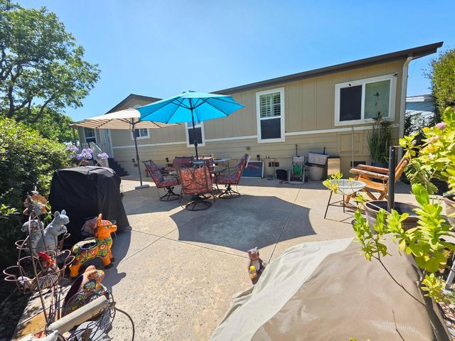141 Chateau La Salle Drive 141, San Jose, CA 95111