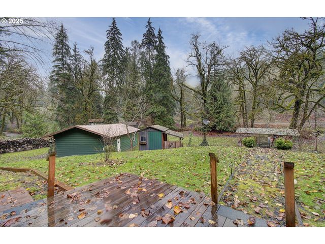 373 FALLERT Rd, Kalama, WA 98625