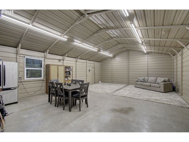 373 FALLERT Rd, Kalama, WA 98625