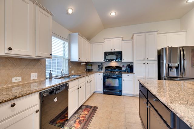 3313 Tori Trail, Fort Worth, TX 76244