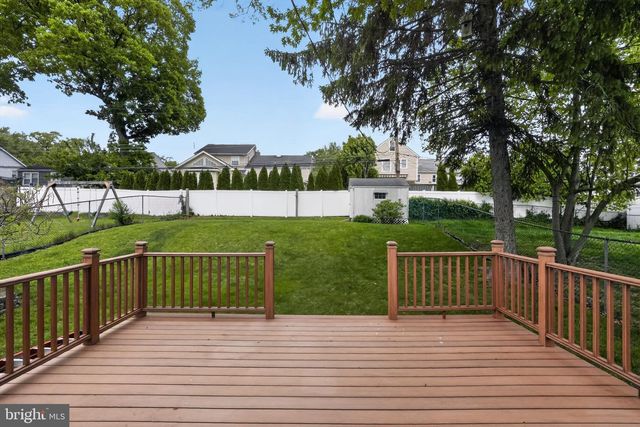 2845 TURNER AVE, Abington, PA 19001