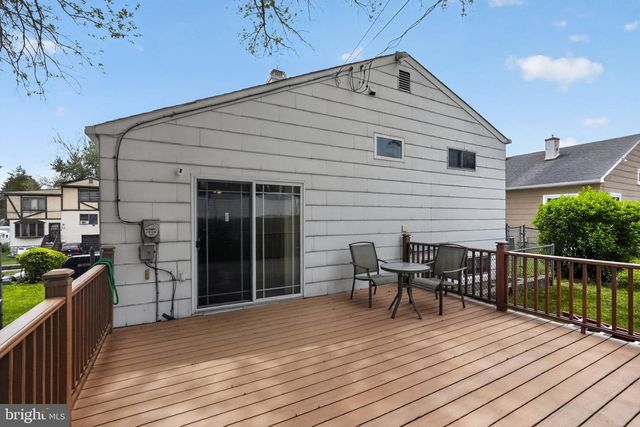 2845 TURNER AVE, Abington, PA 19001
