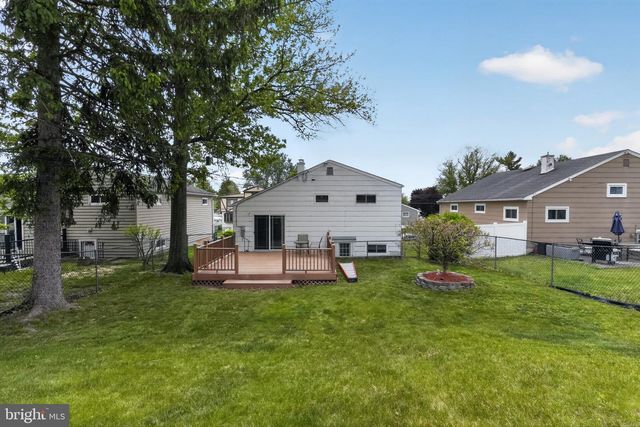 2845 TURNER AVE, Abington, PA 19001