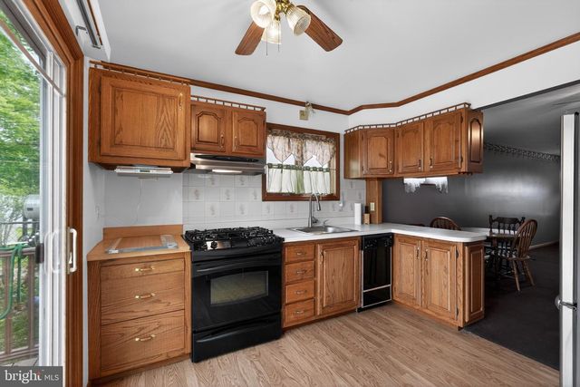 2845 TURNER AVE, Abington, PA 19001