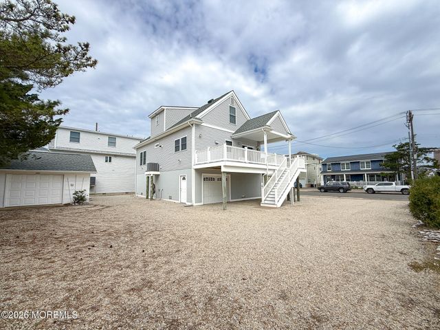 239 13th Avenue, Seaside Park, NJ 08752
