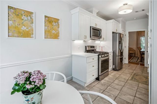 1160 Windsor Parkway 5, Atlanta, GA 30319