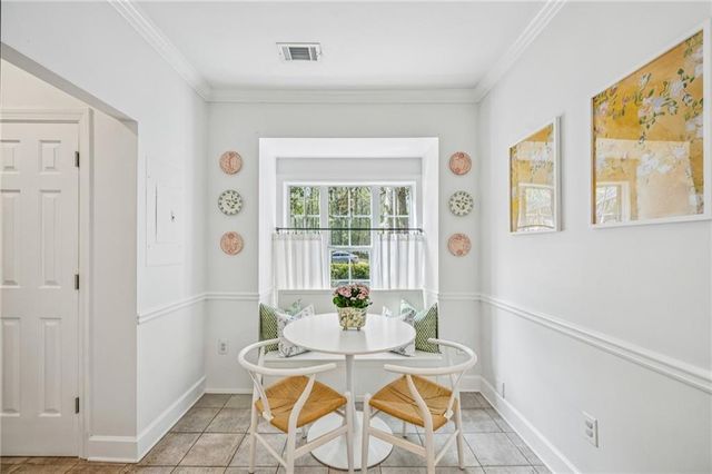 1160 Windsor Parkway 5, Atlanta, GA 30319