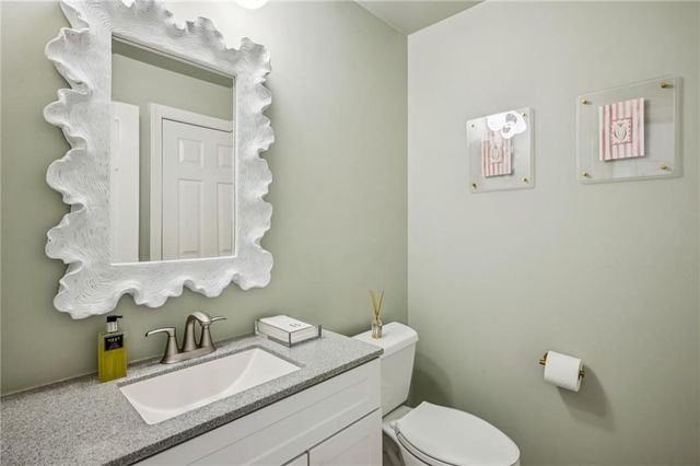 1160 Windsor Parkway 5, Atlanta, GA 30319