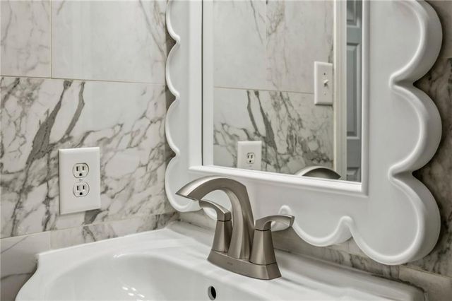 1160 Windsor Parkway 5, Atlanta, GA 30319