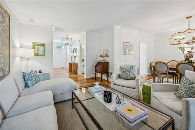 1160 Windsor Parkway 5, Atlanta, GA 30319