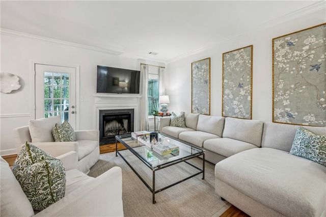 1160 Windsor Parkway 5, Atlanta, GA 30319