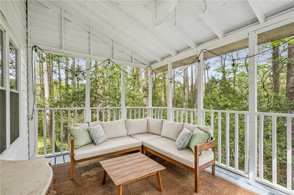Image 42 of property listing at 1160 Windsor Parkway 5, Atlanta, GA 30319