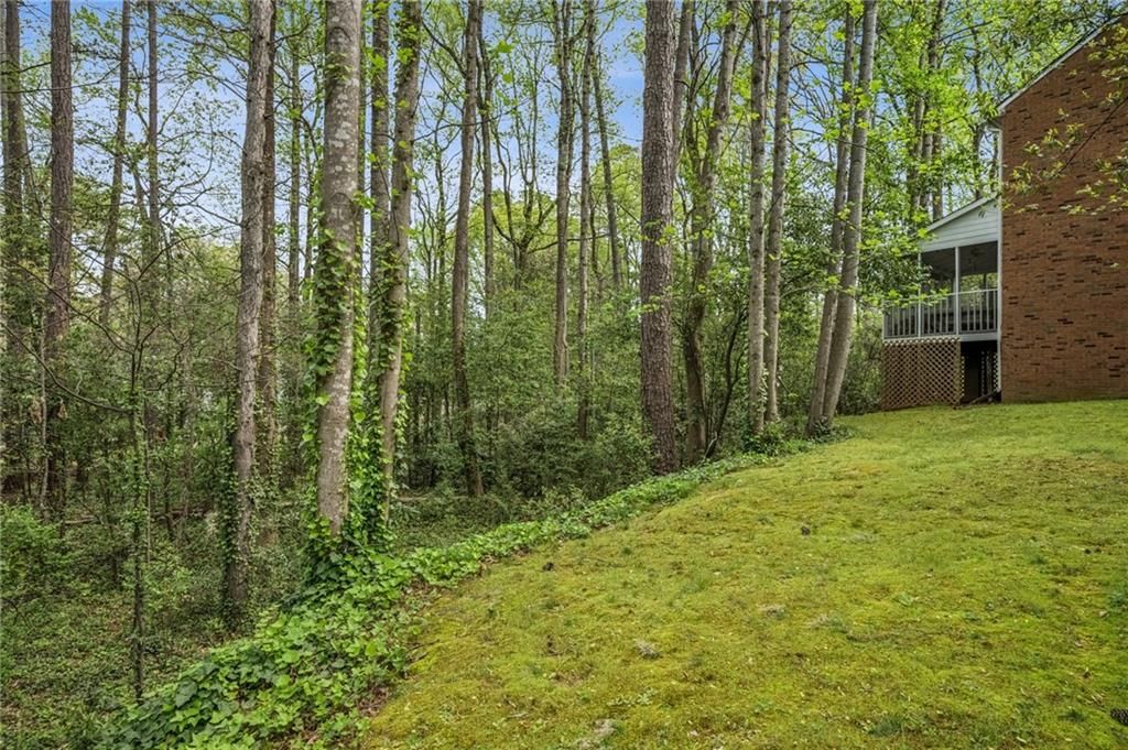 Image 49 of property listing at 1160 Windsor Parkway 5, Atlanta, GA 30319