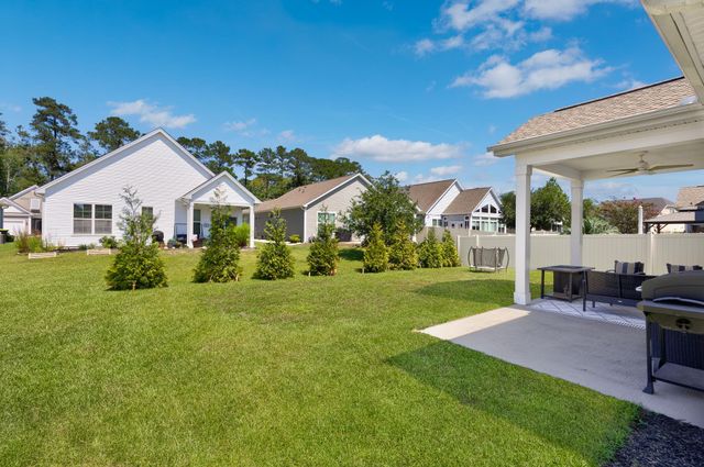 1012 Arboretum Dr., Little River, SC 29566
