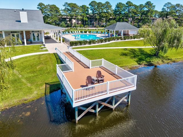 1012 Arboretum Dr., Little River, SC 29566