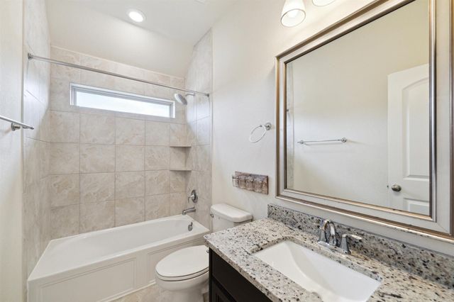 3330 Dovetail Hollow Lane, Porter, TX 77365