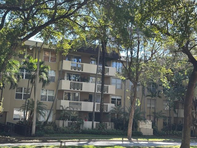 1800 Sans Souci Boulevard 115, North Miami, FL 33181