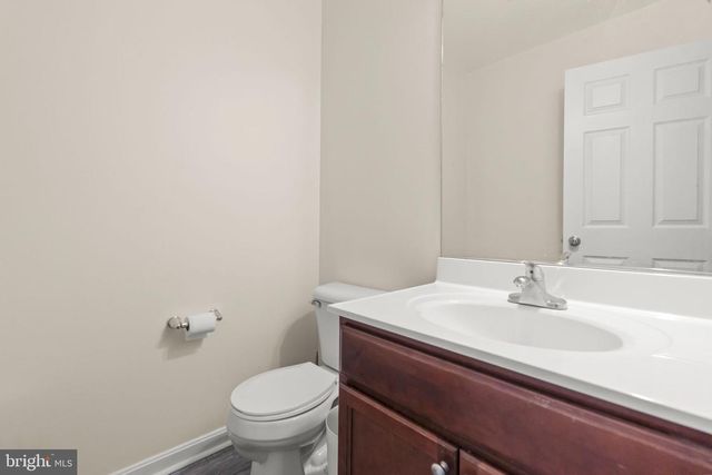 447 E QUEEN ST, Strasburg, VA 22657