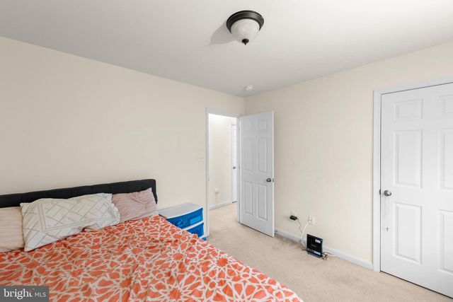 447 E QUEEN ST, Strasburg, VA 22657