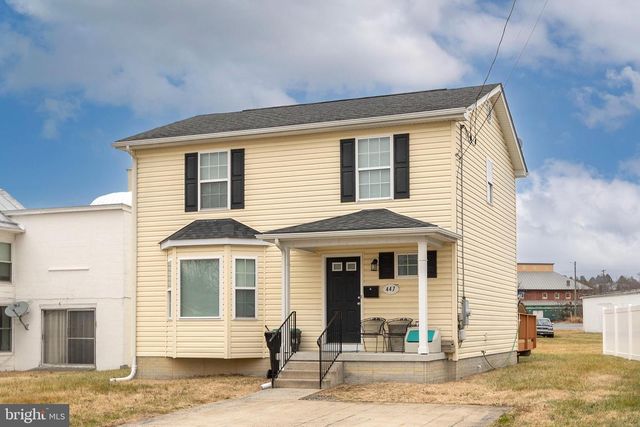 447 E QUEEN ST, Strasburg, VA 22657