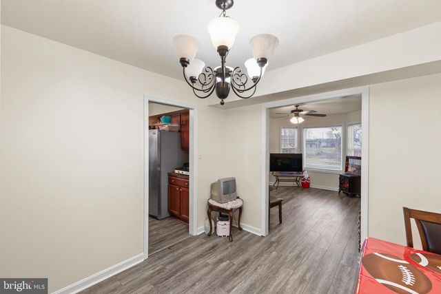 447 E QUEEN ST, Strasburg, VA 22657