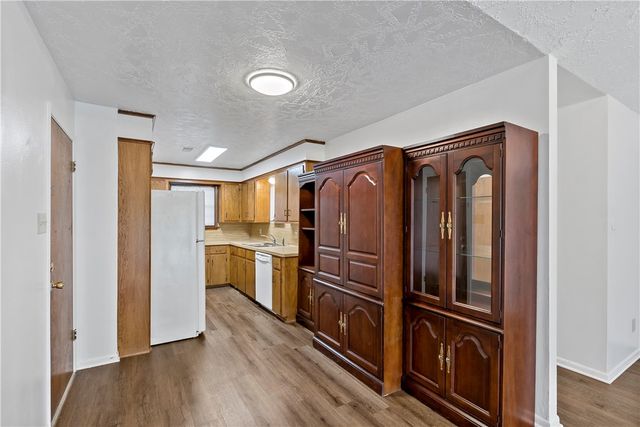 1726 Neal Street, Navasota, TX 77868