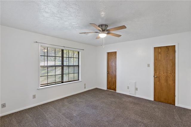 1726 Neal Street, Navasota, TX 77868