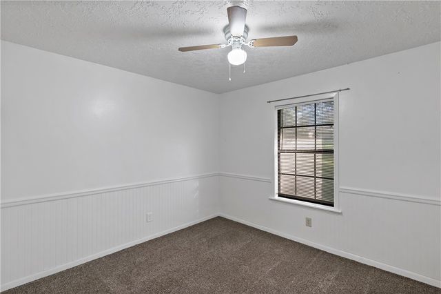 1726 Neal Street, Navasota, TX 77868