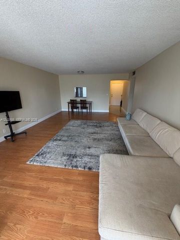 319 NE 14th Ave 607, Hallandale Beach, FL 33009