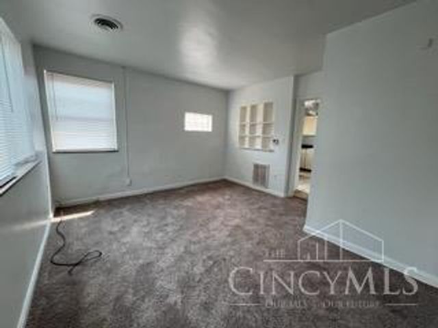 1409 Yarmouth Avenue, Cincinnati, OH 45237