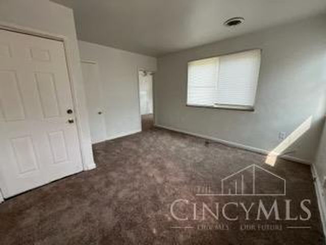 1409 Yarmouth Avenue, Cincinnati, OH 45237