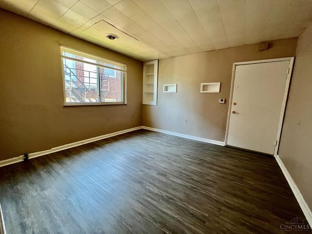 1409 Yarmouth Avenue, Cincinnati, OH 45237