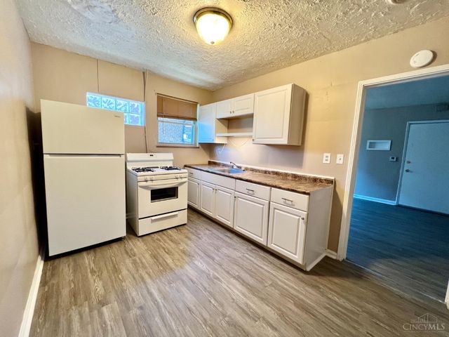 1409 Yarmouth Avenue, Cincinnati, OH 45237