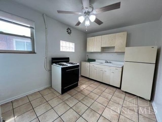 1409 Yarmouth Avenue, Cincinnati, OH 45237
