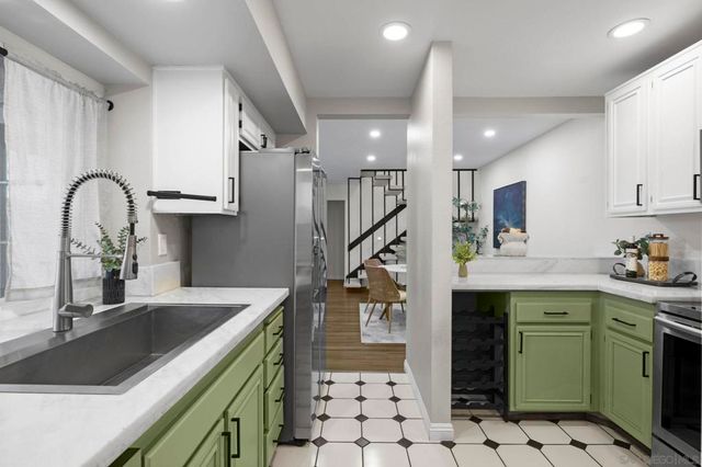 17488 Ashburton Rd, San Diego, CA 92128