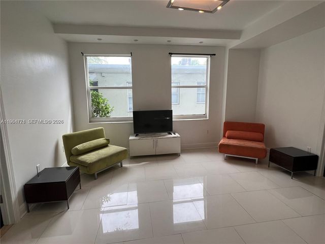 1342 Drexel Ave 202, Miami Beach, FL 33139