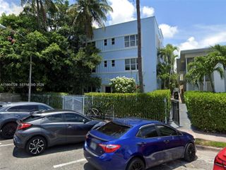 1342 Drexel Ave 202, Miami Beach, FL 33139