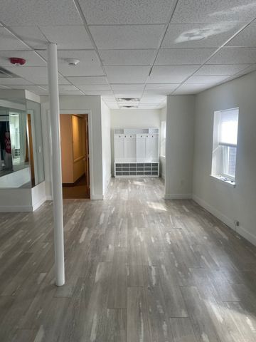 84 Leonard St 2, Belmont, MA 02478